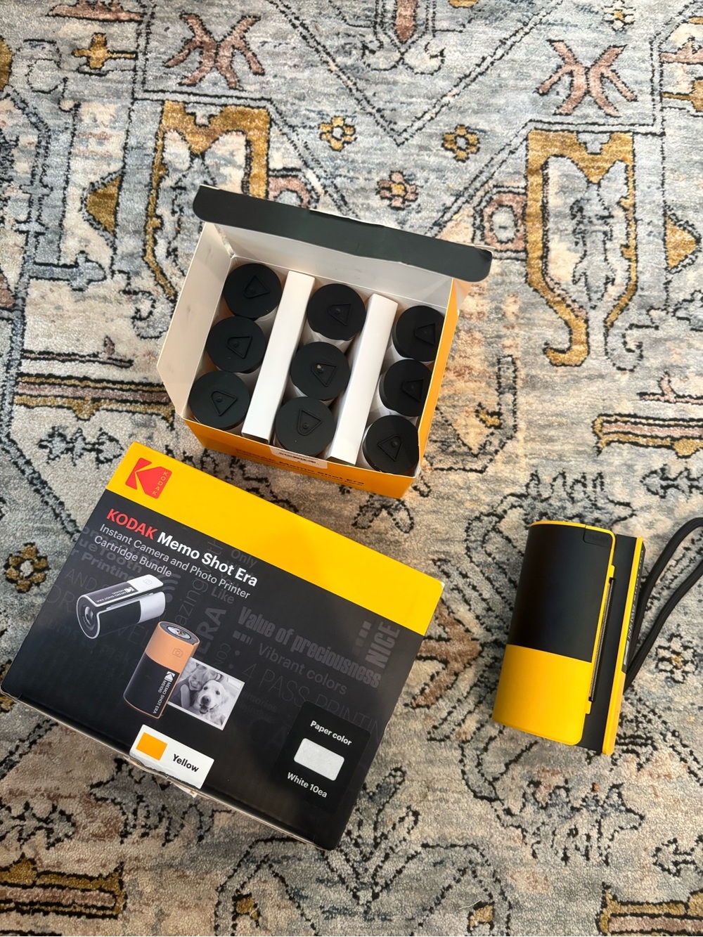 Kodak Yellow and Black Memo Shot Era Instant Camera Paper Set